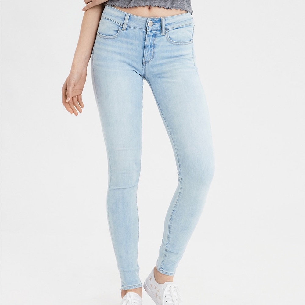 AMERICAN EAGLE JEANS (skinny, super stretchy)